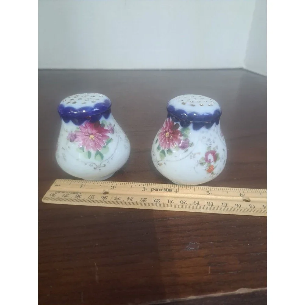 Vintage Nippon Style Wildflowers Porcelain Salt And Pepper Shaker Set